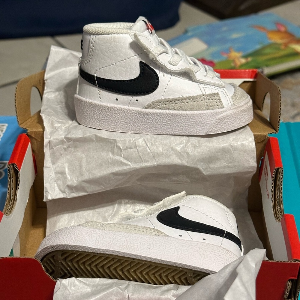 COPY - Nike Blazers